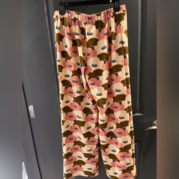 Pink green and white retro pattern trousers - Picture 2 of 4